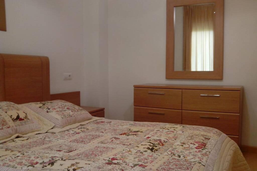 Bonito apartamento de 3 hab. con jardín Roses Exterior foto